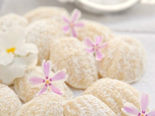 Madeleine inspired Melting Moments